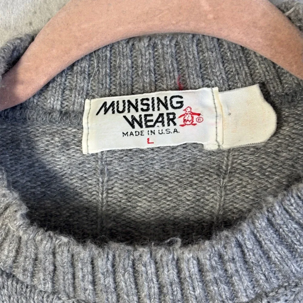 Munsingwear Sweater L Gray Vintage Cable Knit Crewneck Made in USA Mens